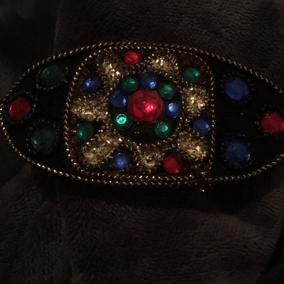 Hair clip - Picture 1 of 2